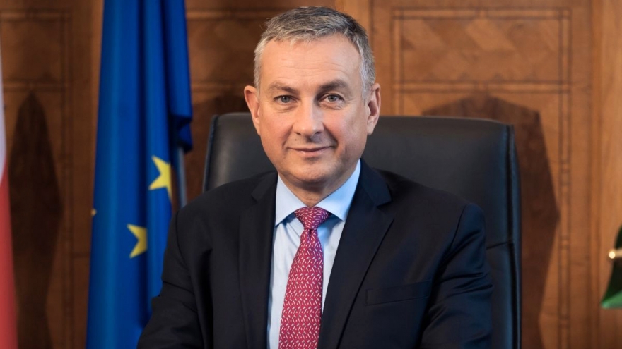 EU Commissioner Jozef Síkela to visit Vietnam to boost Global Gateway investment